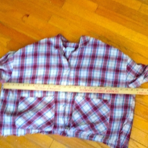 Zara oversized red and white checked crop top - Picture 9 of 10